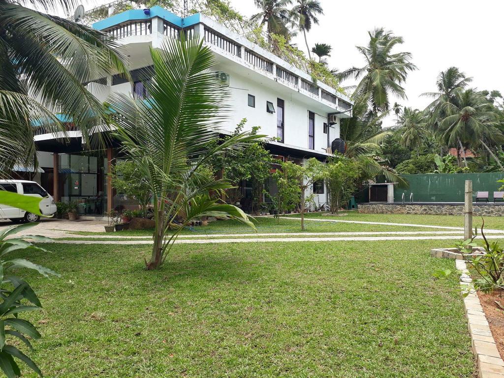 Relax Inn Хиккадува Экстерьер фото