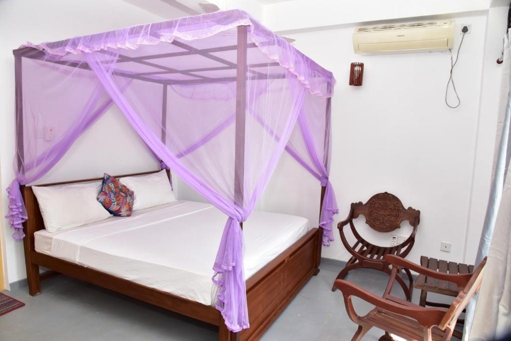 Relax Inn Хиккадува Экстерьер фото
